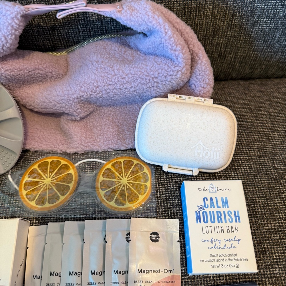 Body Care Bundle - Picture 3 of 11